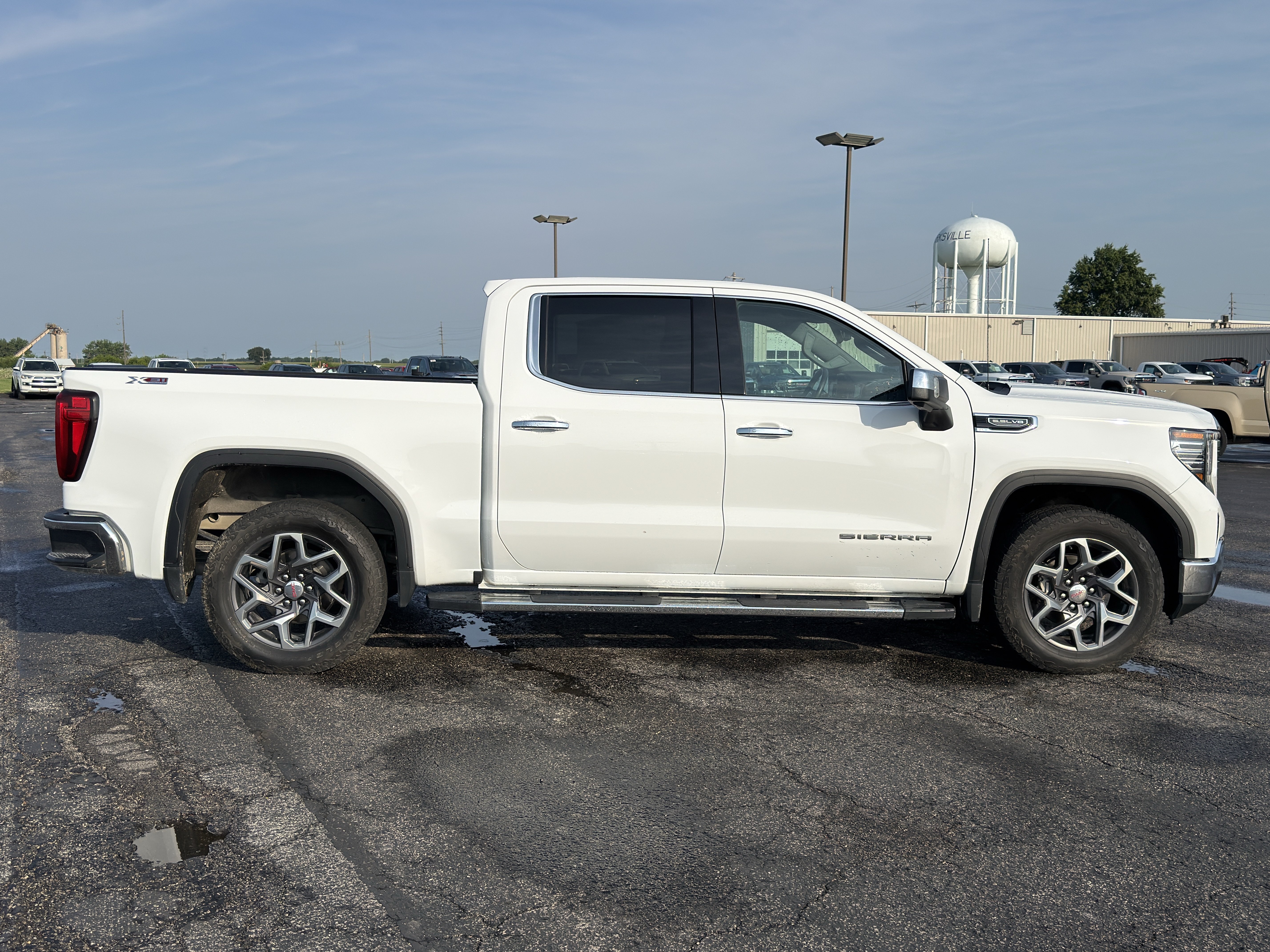 gmc sierra 1500 2023 3GTUUDED6PG231774 image gmc sierra 1500 2023 3GTUUDED6PG231774 image